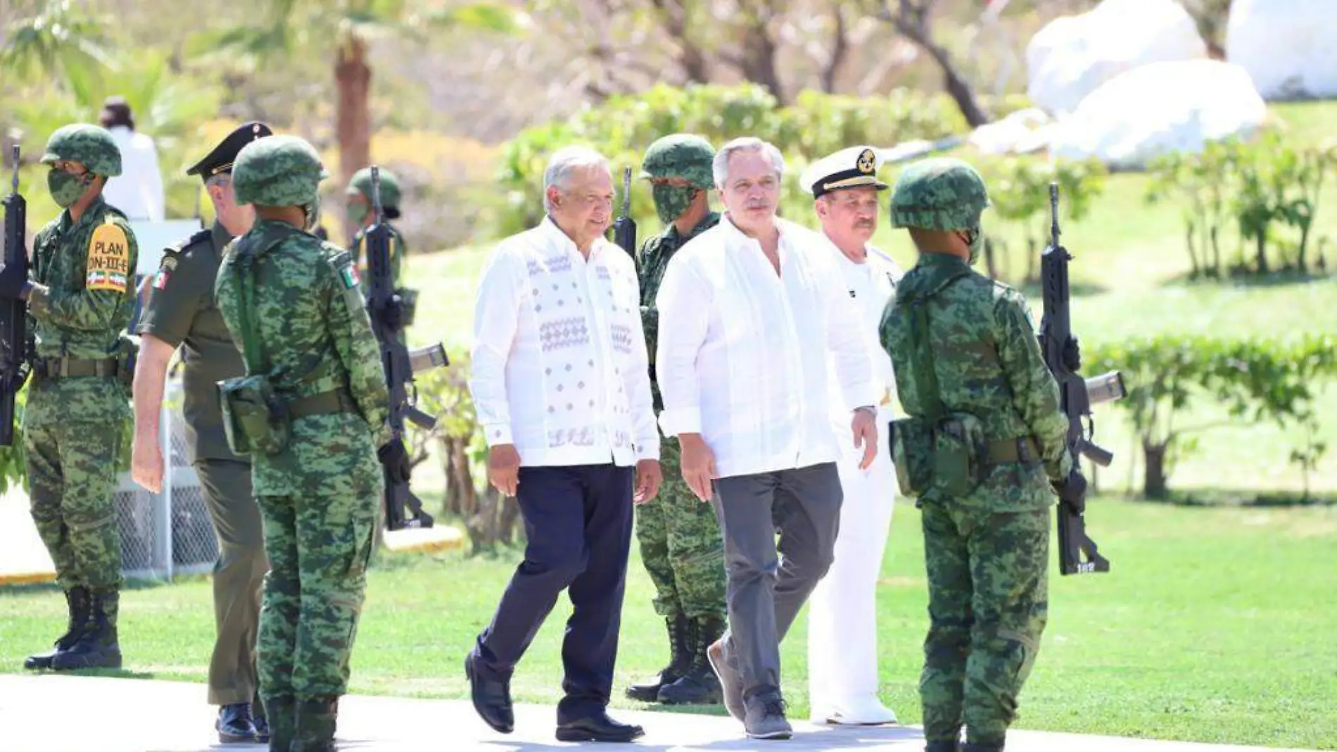 amlo visita iguala